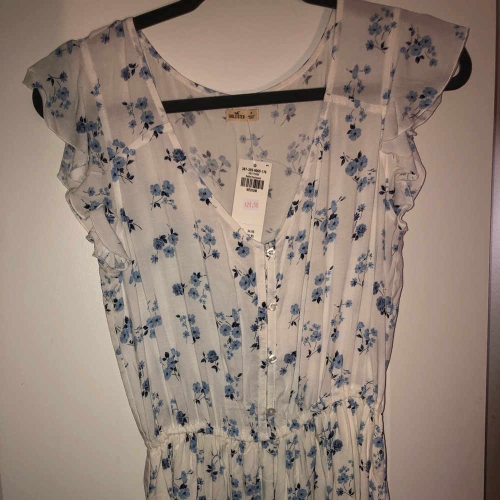 Hollister Dress NWT - Picture 5 of 8